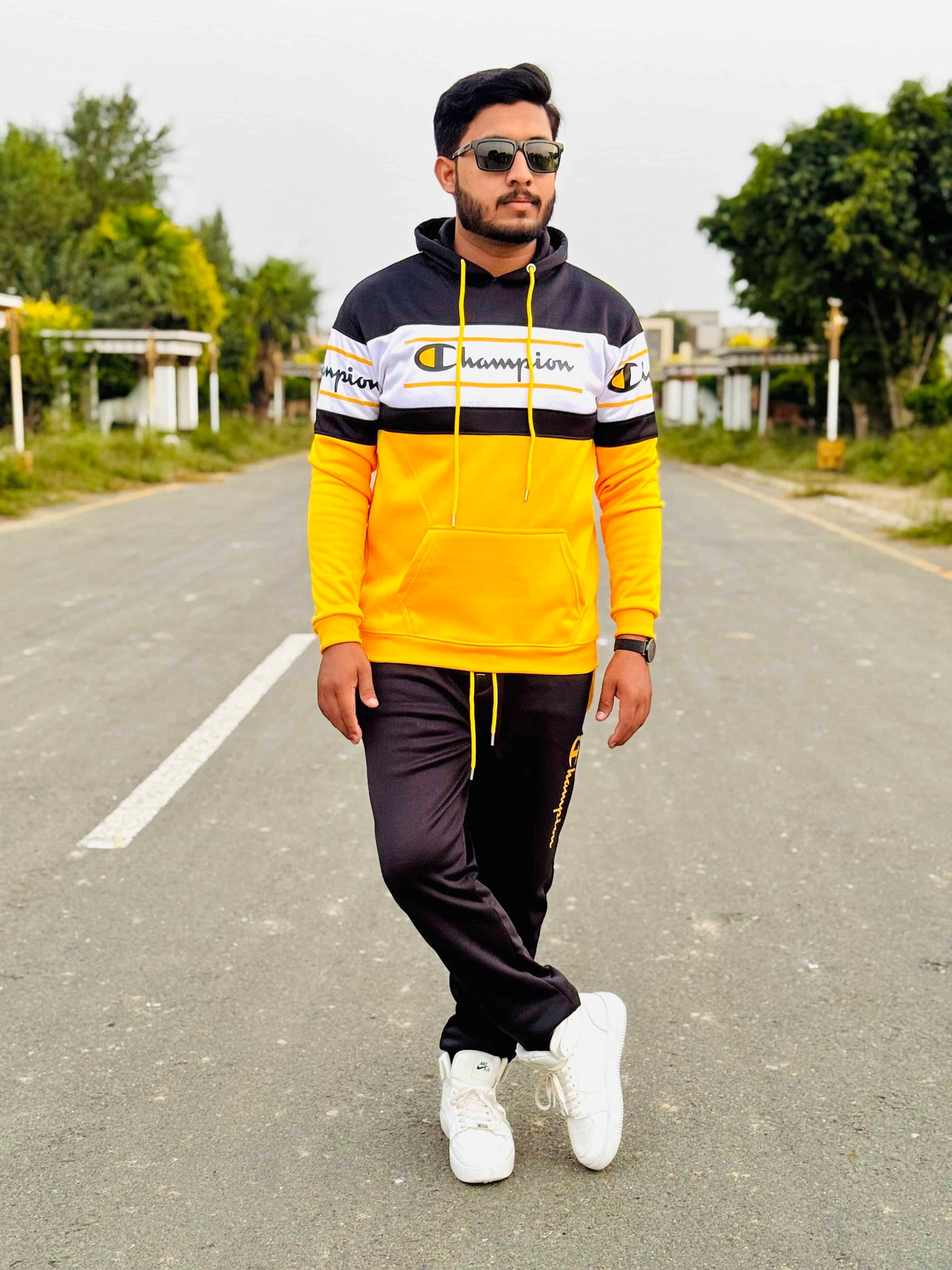 Mens winter tracksuit | Yellow & black combo